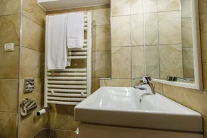 Hotel Pestera - Image 3