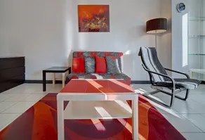 IMMOGROOM - Cozy - Balcony - AC - 400m from the beaches - Image 5