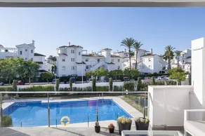 Modern apartment walking to Puerto Banus - Image 3