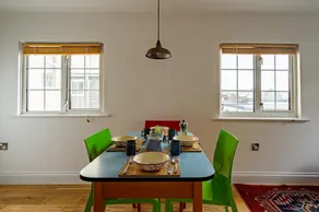 Fantastic 2 Bedroom Hideaway in the Heart of Lewes - Image 2