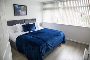 Modern Apartment in Leamington Spa With Free Wi-fi and Parking - Image 5