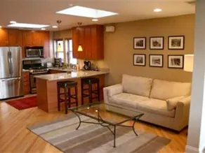Roscoe Village Guesthouse - Image 4
