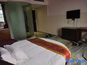 Jinshijia Grand Hotel - Image 4
