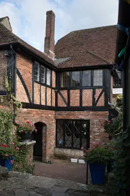 Village House Hotel - Inn - Image 4