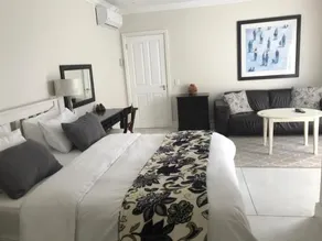 1 on Mona B & B - Image 5