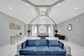 6 Bedroom Waterfront Villa Heated Pool, Game Room - Image 5