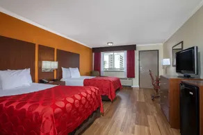Ramada by Wyndham Tampa Westshore Airport South - Image 5