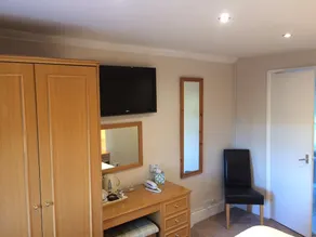Shaw Country Hotel - Image 4