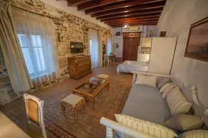 Staint George Valsamitis Hotel - Image 3