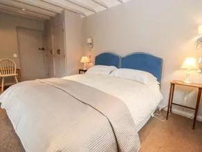 Distillers Cottage - Image 4