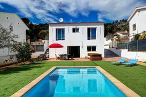 Villa Pari - Image 2