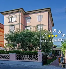 Hotel Villa Flores - Image 2