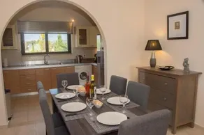Alnika Villa - Image 2