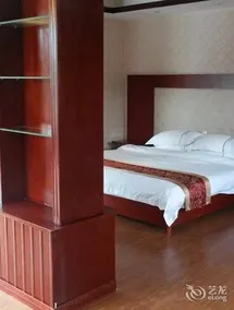 Jinxiu Xiangcao Lake Holiday Hotel - Image 2