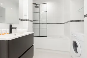 Apartament With AC Moniuszki by Renters - Image 5