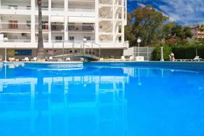 UHC Royal Apartments - Image 5