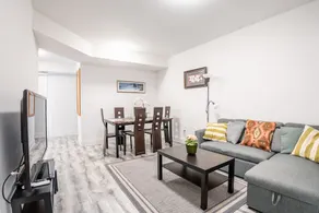 *NEW* Lovely Niagara Falls Vacation Home - Image 2