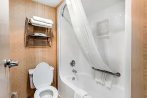 Comfort Inn - Image 2