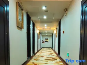 Yin Quan Hotel - Image 5
