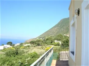Villa Mariangela splendida Villa Panoramica al centro di Malfa - Image 2