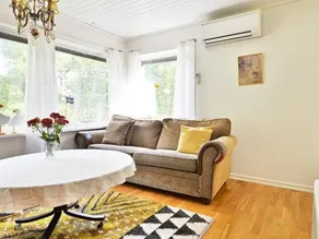 4 person holiday home in HALLABRO-By Traum - Image 2