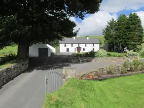 Arrow View Farm House - Image 2
