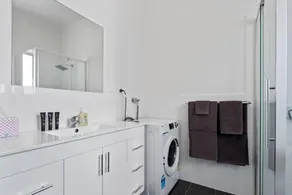 The Shark Apartments 3 - Image 4