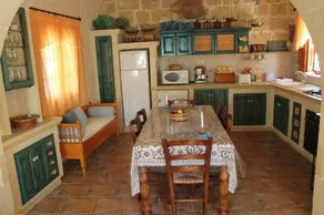 Ta' Sant' Antnin Farmhouse - Image 4