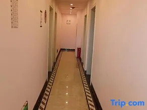 Theme Hotels in Shanghai - Image 3