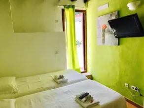 Albergue Juvenil New Age Hostel - Image 5