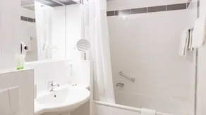 Holiday Inn Essen - City Centre - Image 5