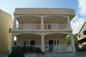 Apartments Brna Mirjana & Ilona - Image 4