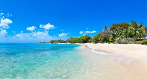 Emerald Beach - Image 4