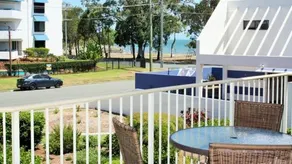Spacious Unit With Views Of Pumicestone Wattle Ave Bongaree - Image 4