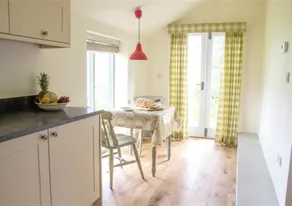 Ghillies Cottage - Image 5
