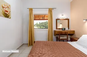 Matsas House & Studio - Image 4