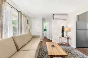 The Bricks - Apt 4 - Image 5