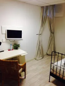 Airport Hostel - Image 3