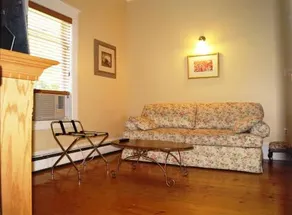 La Maison Drew B&B - Image 3