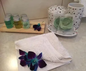 Nivalis Bed And Breakfast - Image 3