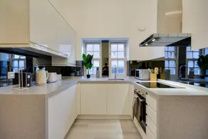 Lovely 1-bed Apartment in Wigan - Image 2