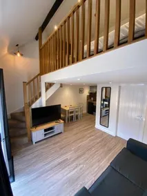 The George Hotel - Image 5