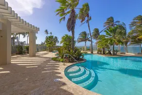 Otium Rentals Upscale Beach Family Oasis - Image 4