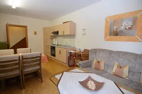 Cozy Holiday Home in Düdinghausen Sauerland near Ski Area - Image 2
