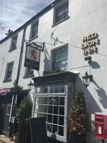 The Red Lion Inn - Image 2