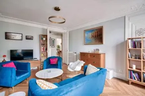 Large apartment next to the Jardin du Luxembourg - Image 3