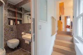 Spacious Apartment In Kensington - Image 5