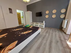 Batistei Apartment - Image 2