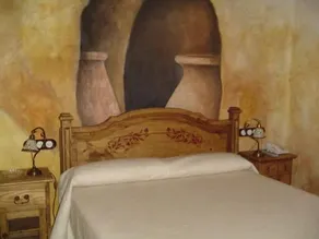 La Casa De Las Medicas - Image 3