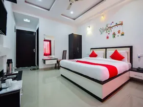 Hotel White Tulip - Image 3